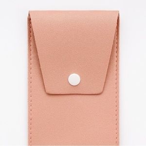 ❄️Winter Sale❄️ NWT Pink 8 Pc Makeup Brush Kit for Eyeshadow Foundation w/Case